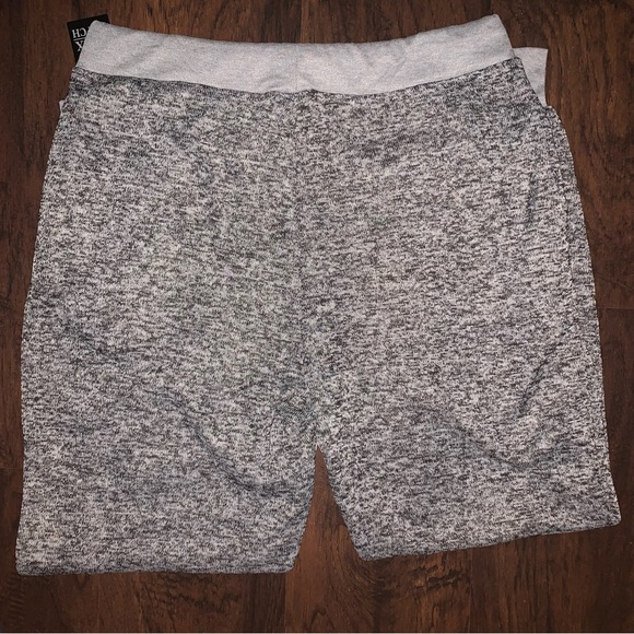 Sweatpants - Picture 5 of 6